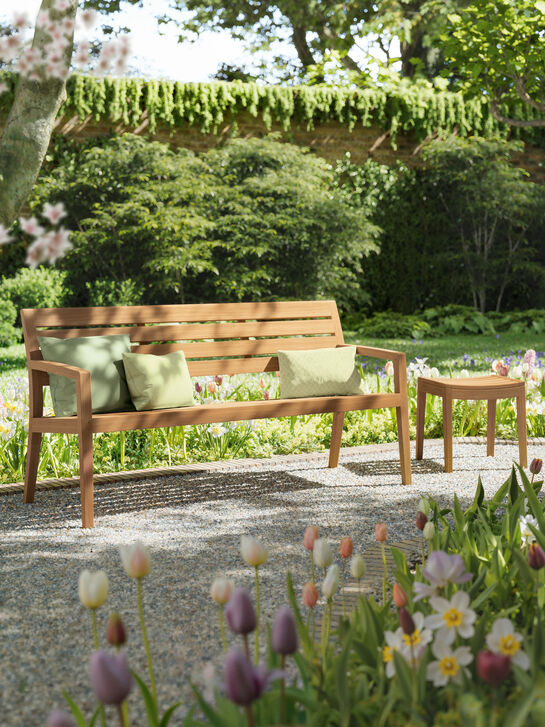 Valencia Hocker Teak