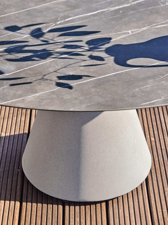 Namur Mittelfusstisch